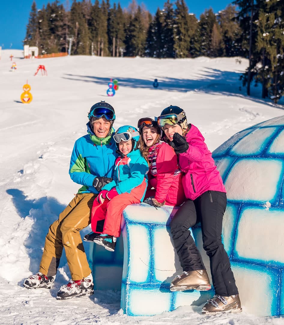 Spaß auf der Piste mir der ganzen Familie